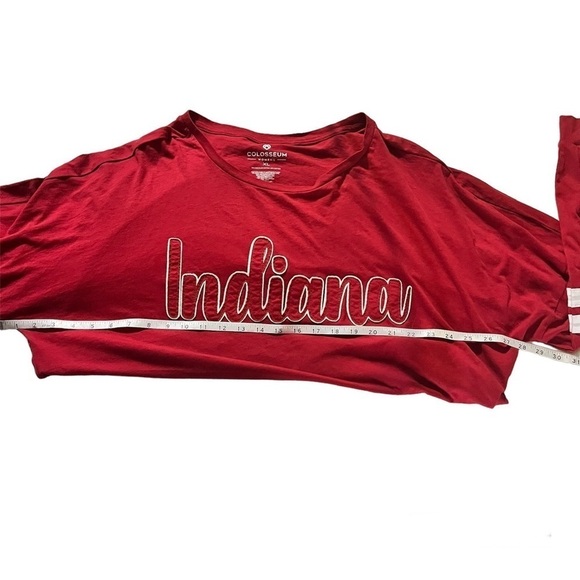 Women's Colosseum Indiana Hoosiers Long Sleeve Tee, Size XL - Picture 4 of 6